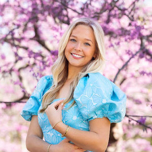 Meet your Posher, Alexandra